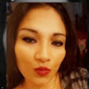 Meet your Posher, Esperanza